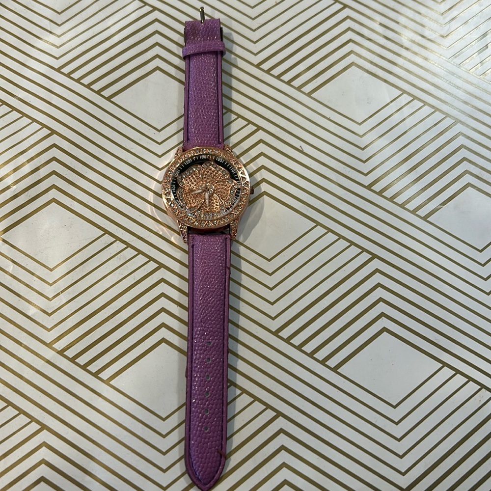 Woman’s Quartz watch